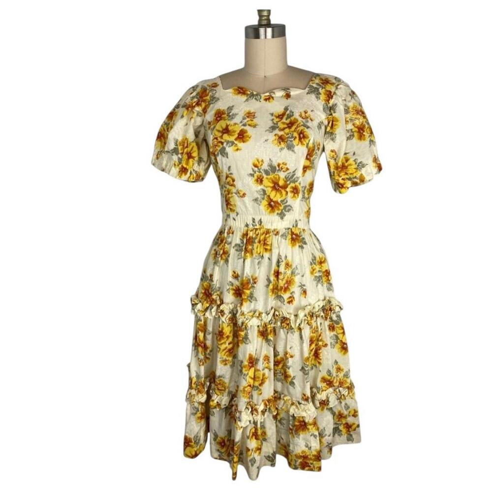 Vintage 1970s Floral Tiered Prairie Dress Puff Sleeve Cream Yellow Midi